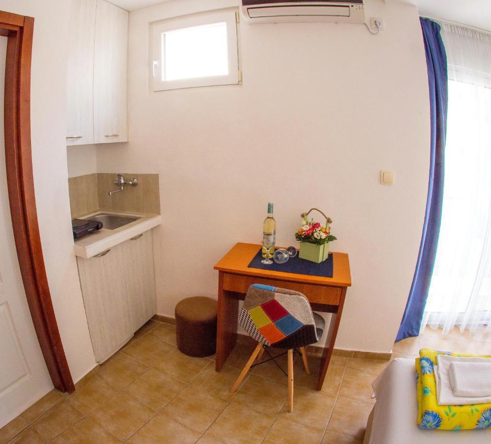 Fisherman House Apartments Rafajlovići Esterno foto