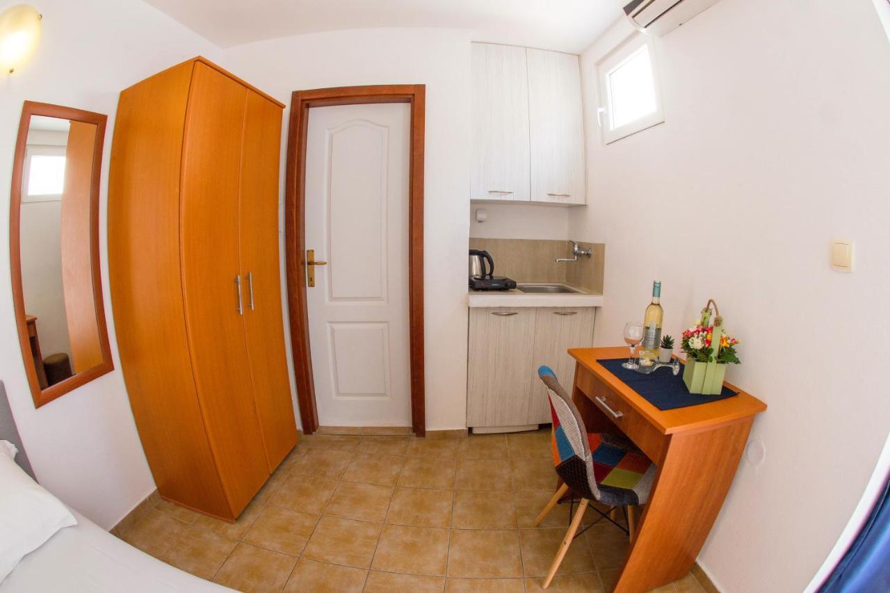Fisherman House Apartments Rafajlovići Esterno foto
