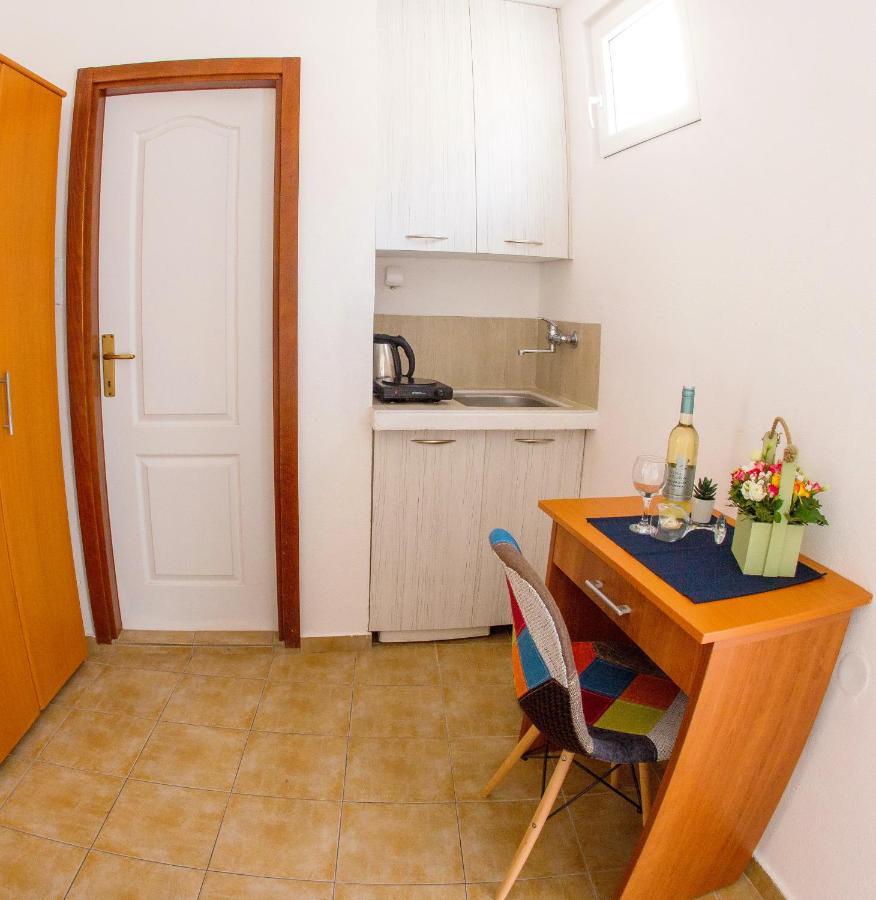 Fisherman House Apartments Rafajlovići Esterno foto