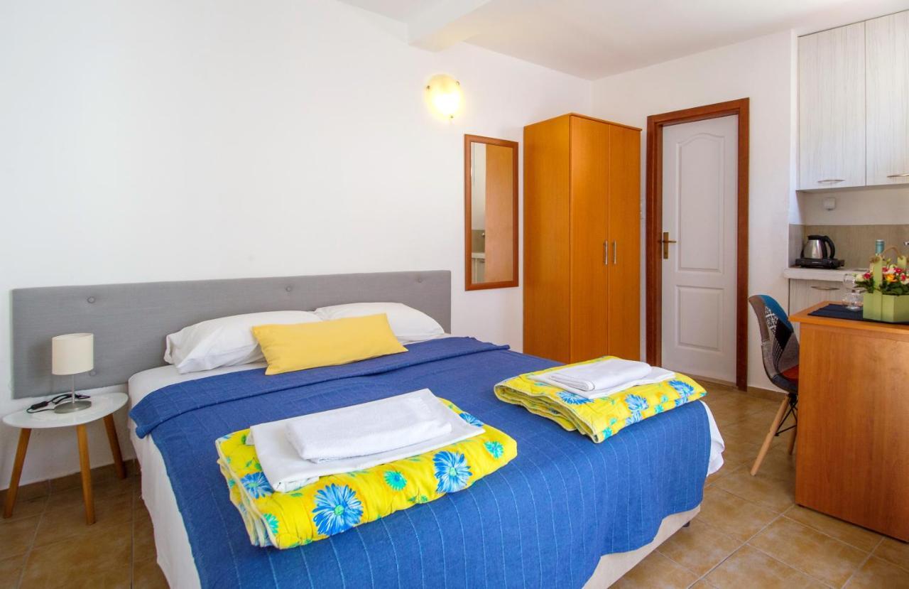 Fisherman House Apartments Rafajlovići Esterno foto
