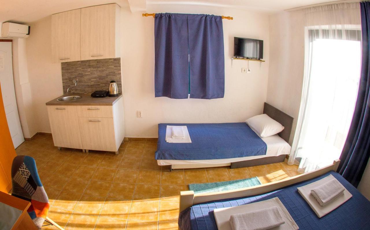 Fisherman House Apartments Rafajlovići Esterno foto