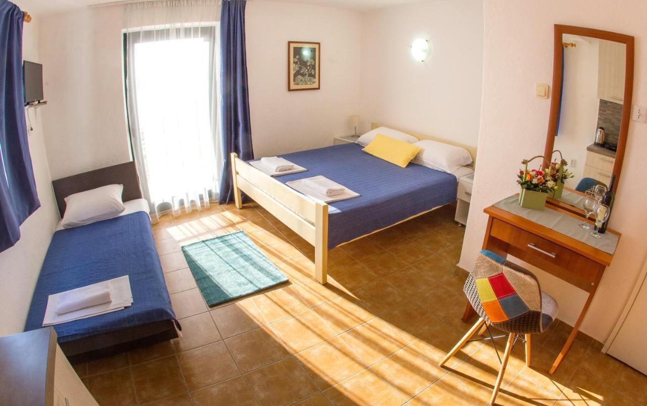 Fisherman House Apartments Rafajlovići Esterno foto